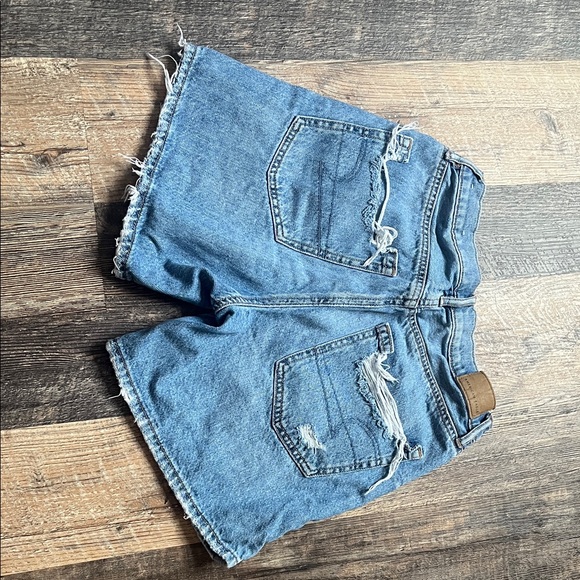 American Eagle Outfitters Blue Distressed Jean Shorts - Picture 8 of 11